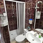 Daisy Budget Hotel *
